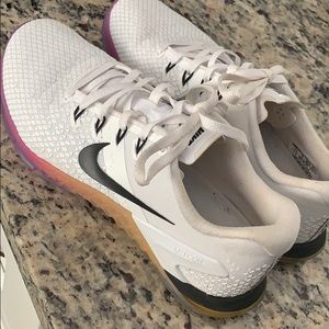 Nike Metcon tennis shoe